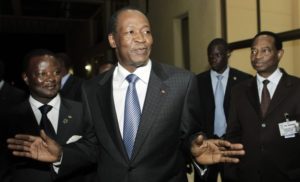 la nationalité ivoirienne ne peut être octroyée à M. Compaoré, sauf à renoncer à l’Etat de Droit