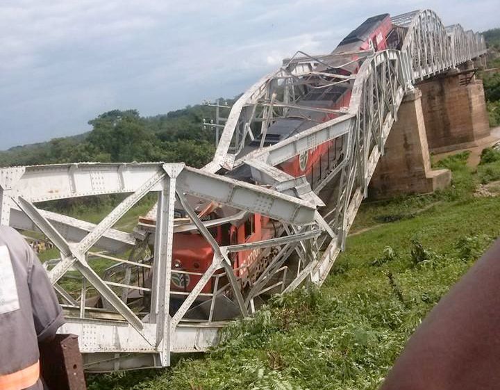Un pont ferroviaire s’écroule dans le Centre ivoirien